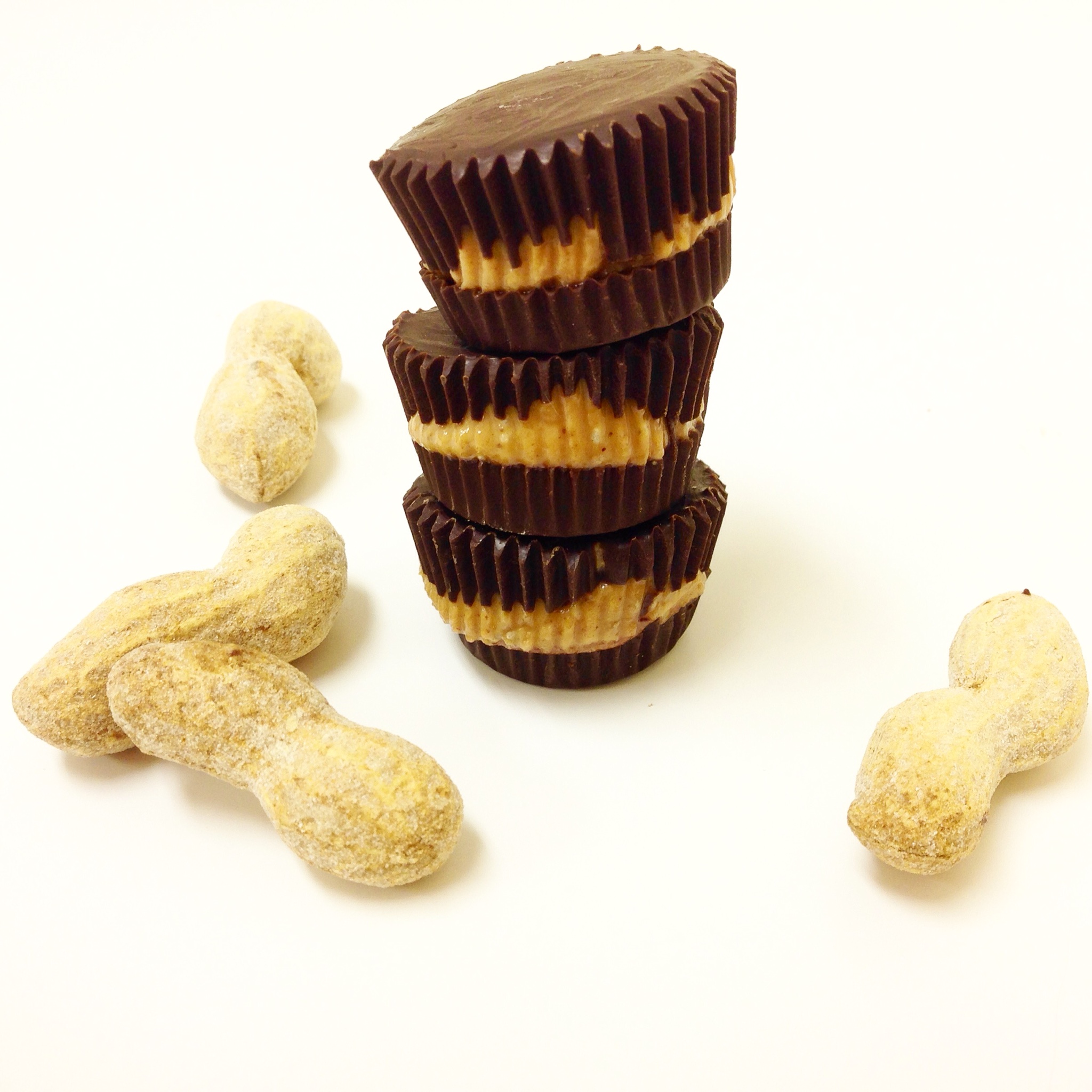 Clean Eating Chia Peanut Butter Cups