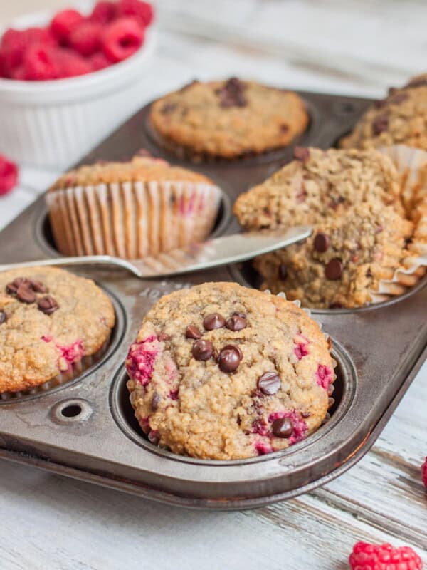 healthy raspberry muffins