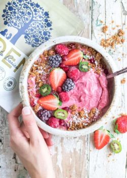 raspberry banana smoothie bowl with eden rawnola