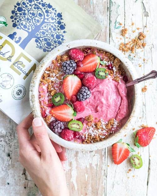 raspberry banana smoothie bowl with eden rawnola