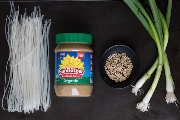 Quick and easy stir fry noodles for one