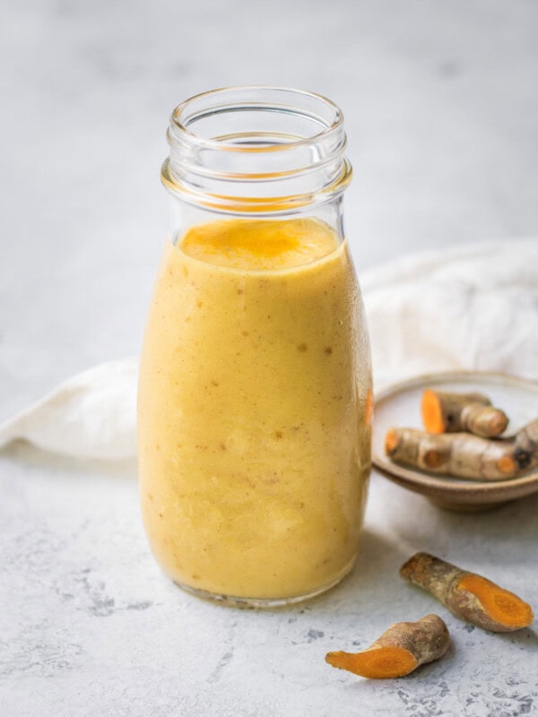 frozen golden milk latte