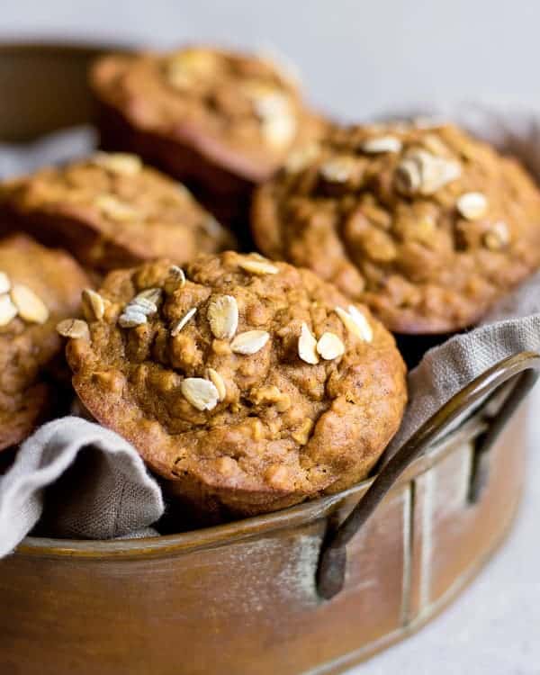 healthy pumpkin spice muffins