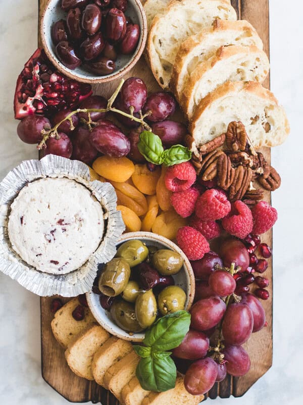 how to make a cheese platter for the holidays