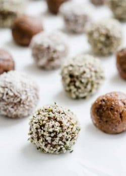 no-bake almond butter energy bites