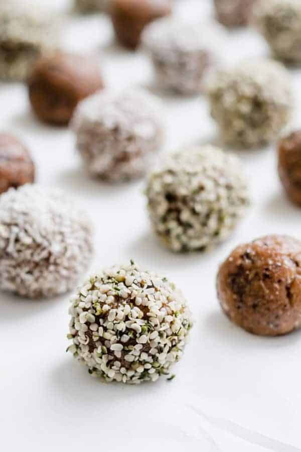 no-bake almond butter energy bites