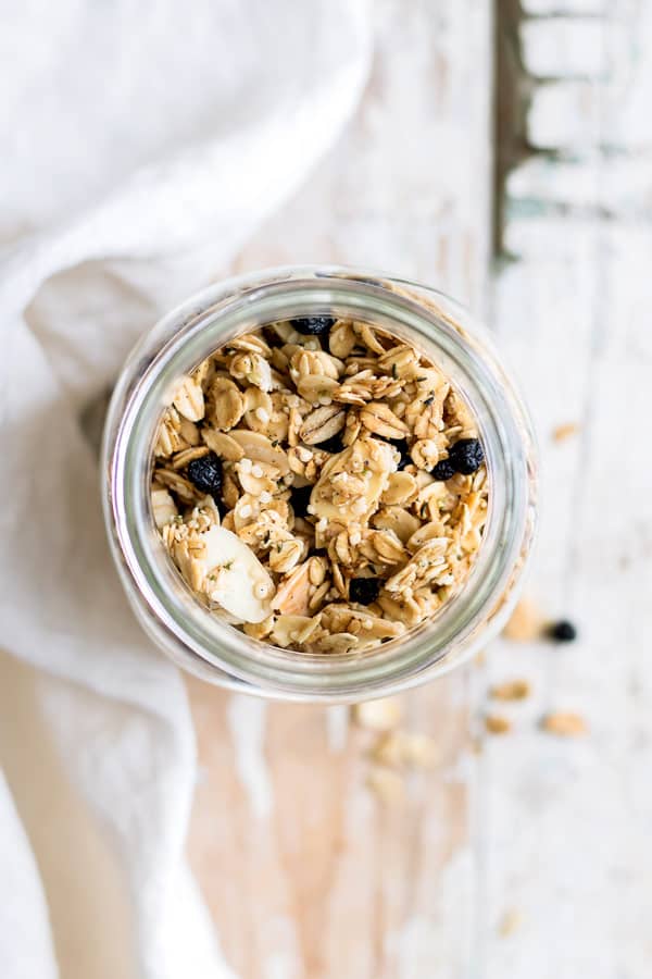 blueberry, maple & vanilla bean granola