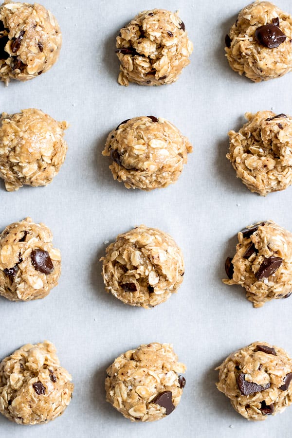 chocolate chunk tahini oatmeal cookies