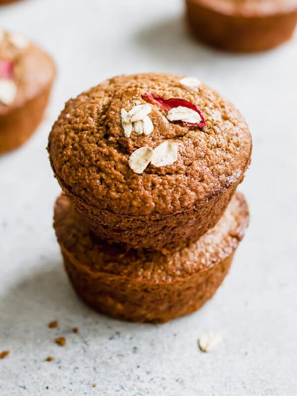 rhubarb oat bran muffins