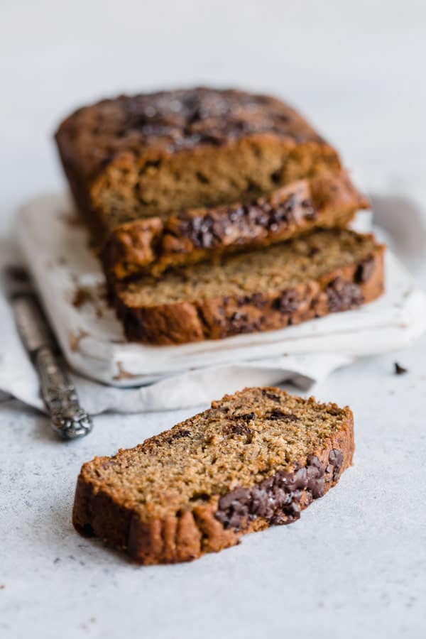 dark chocolate chip & rye banana bread