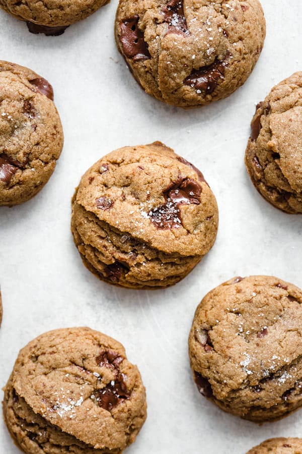 vegan spiced chocolate chunk cookies