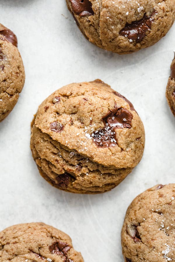 vegan spiced chocolate chunk cookies