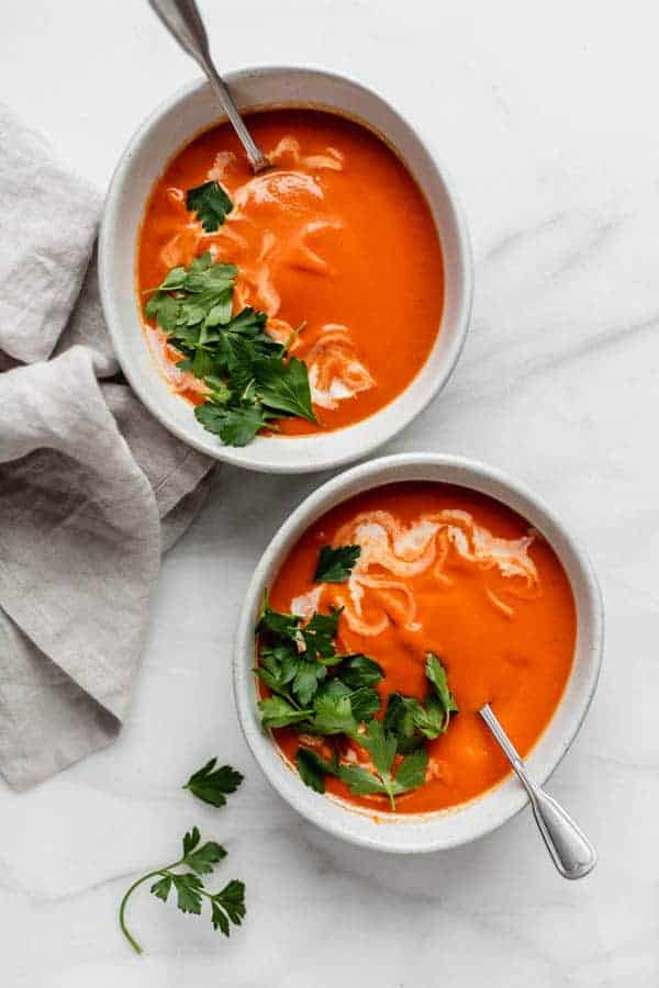 creamy vegan tomato soup