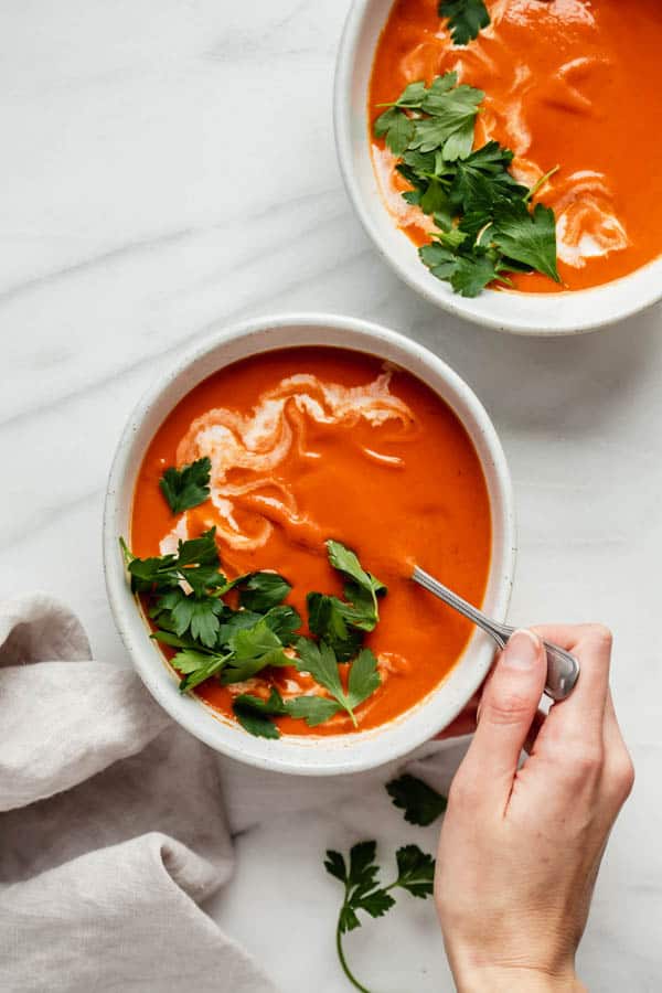 creamy vegan tomato soup