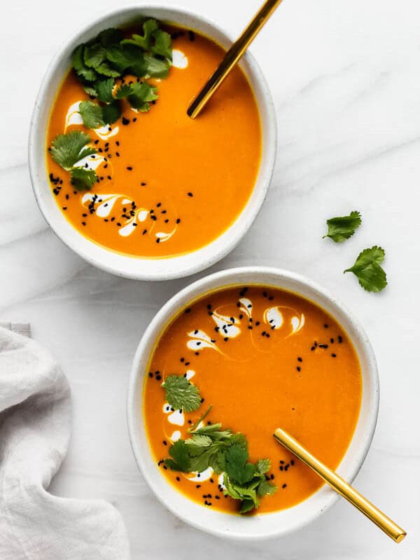 Thai carrot ginger soup