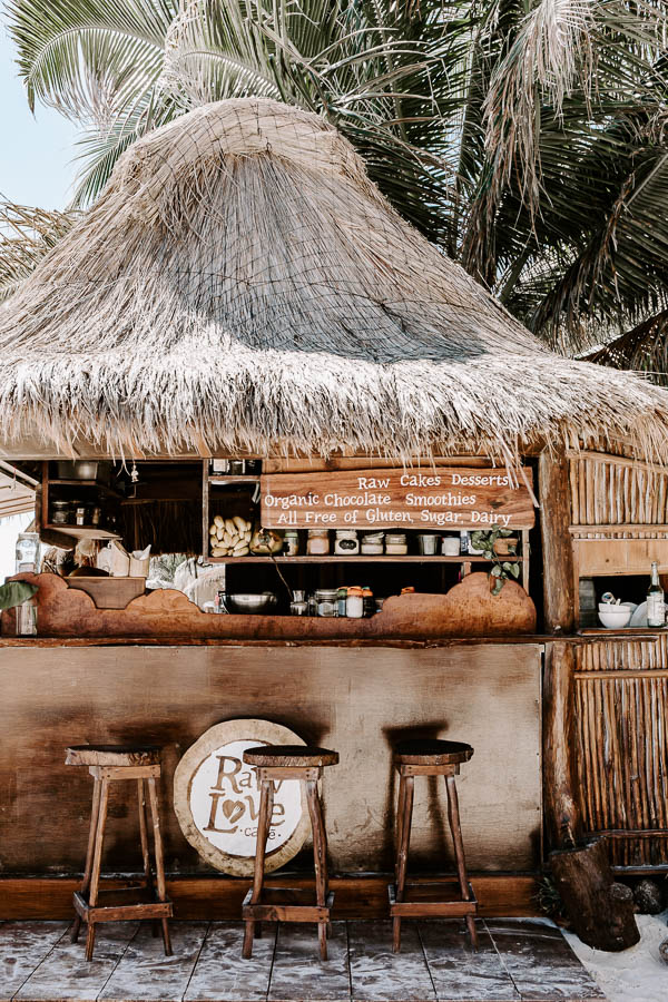 raw love beach bar in tulum