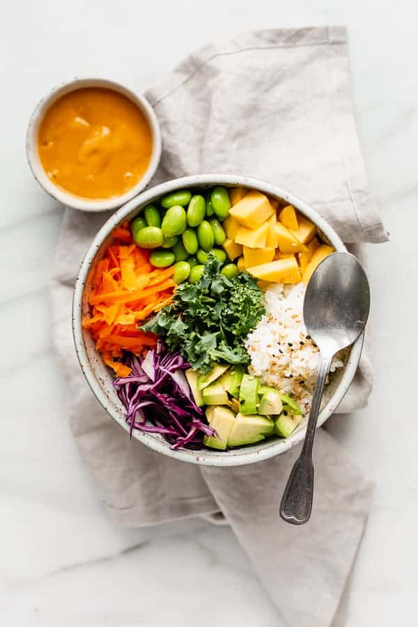 vegan buddha bowl with spicy mango sauce