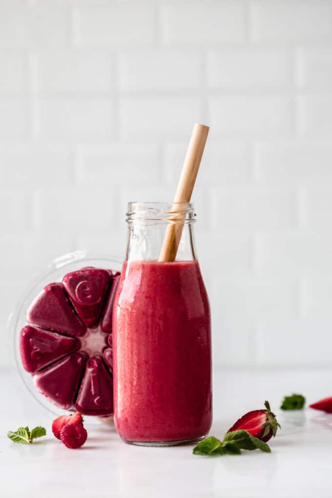 a jar of evive smoothie samourai smoothie