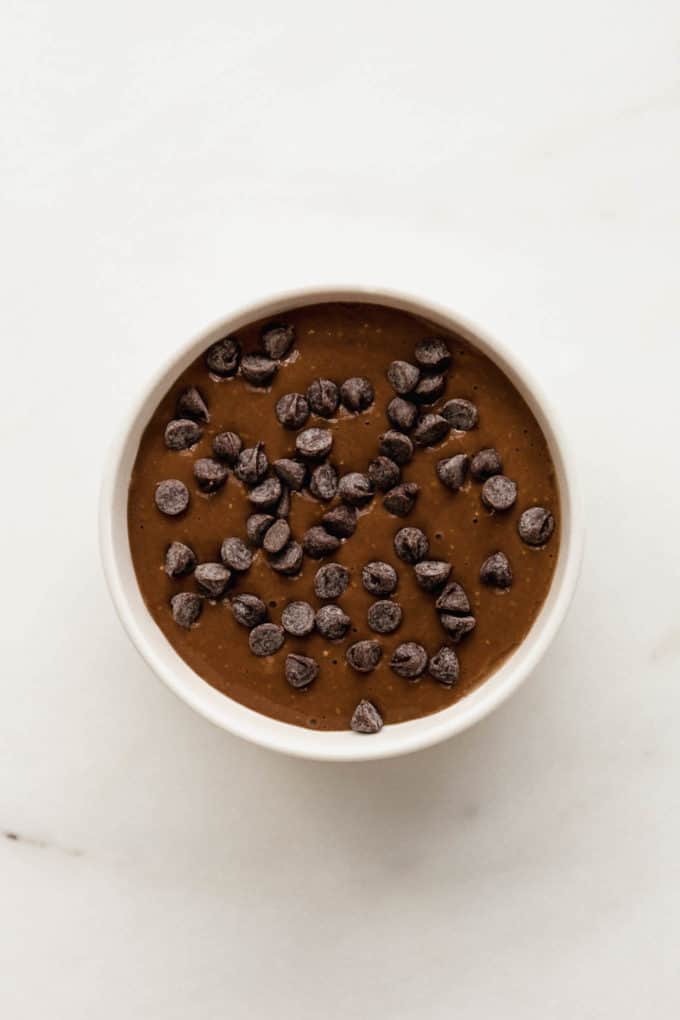 unbaked chocolate baked oats in a ramekin