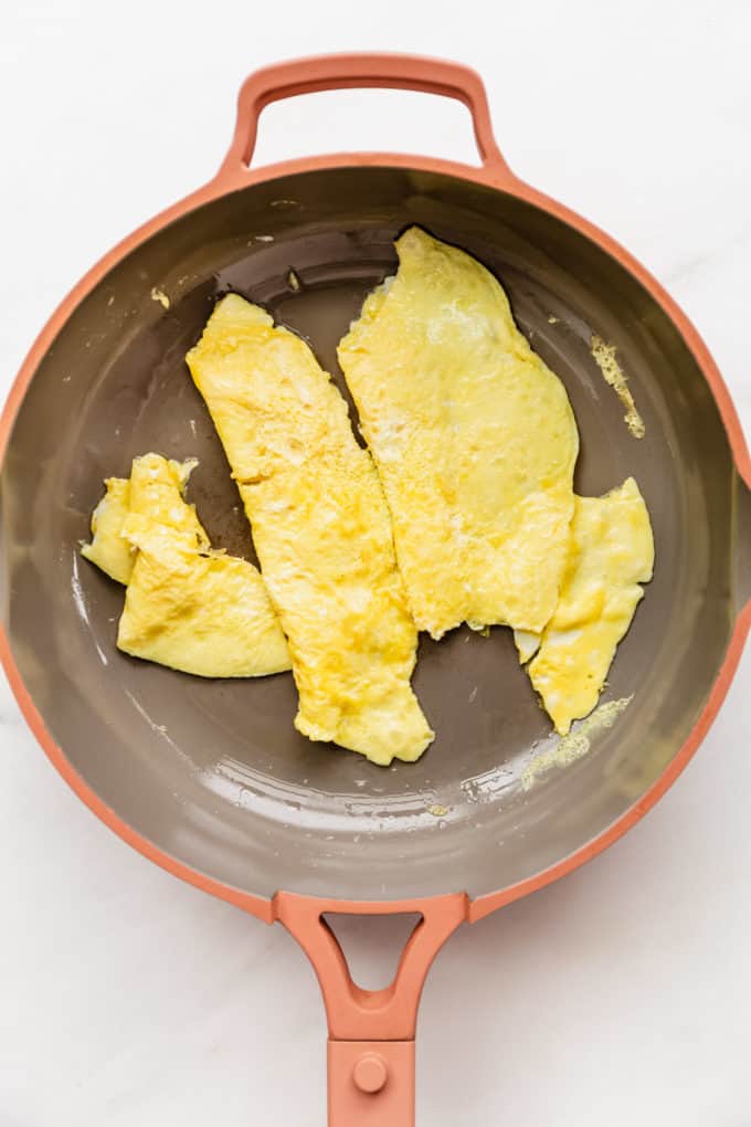 omelette in a pink pan