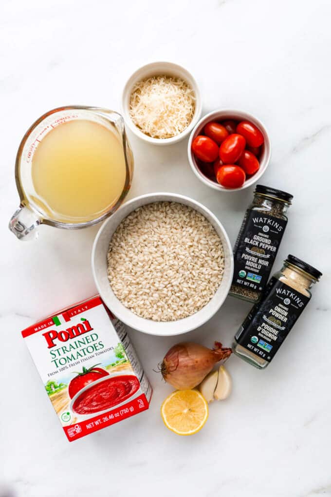 Ingredients for tomato risotto