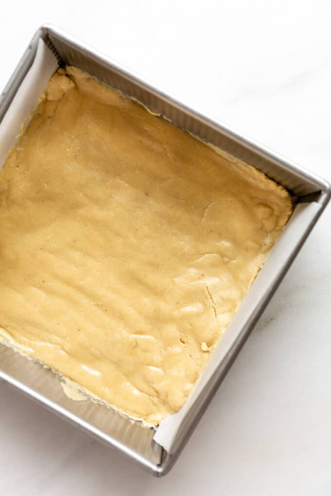 almond flour crust unbaked in an 8x8 inch pan