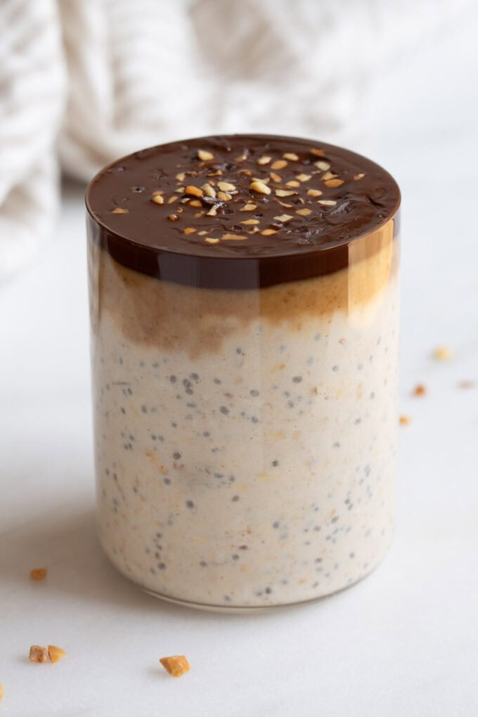 snickers overnight oats in a cup.