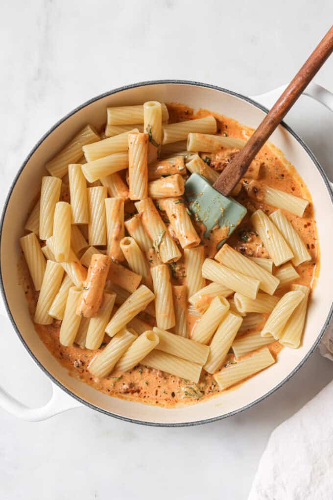 pasta in a pot with sundried tomato sauce