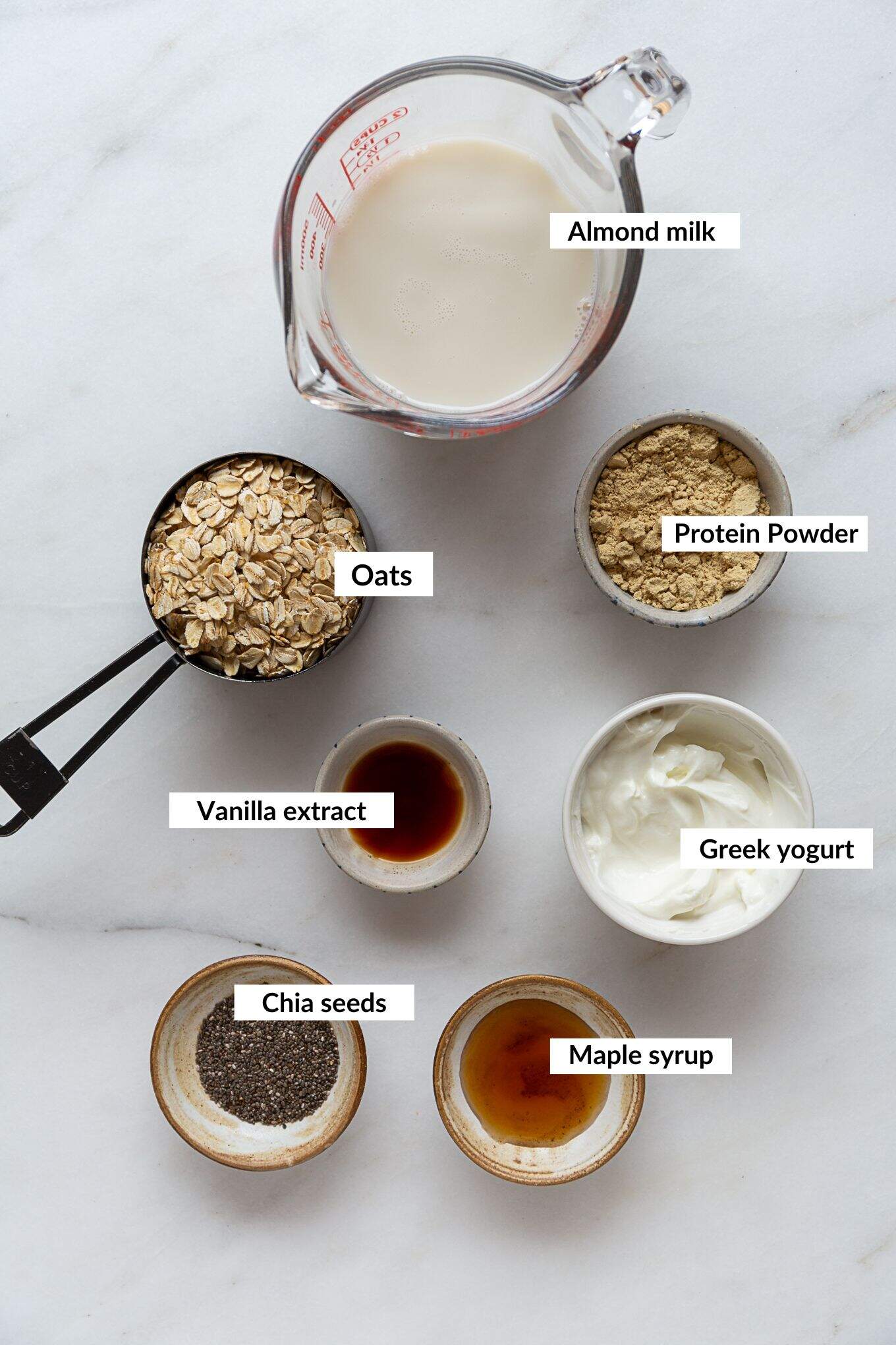 ingredients to make protein overnight oats.